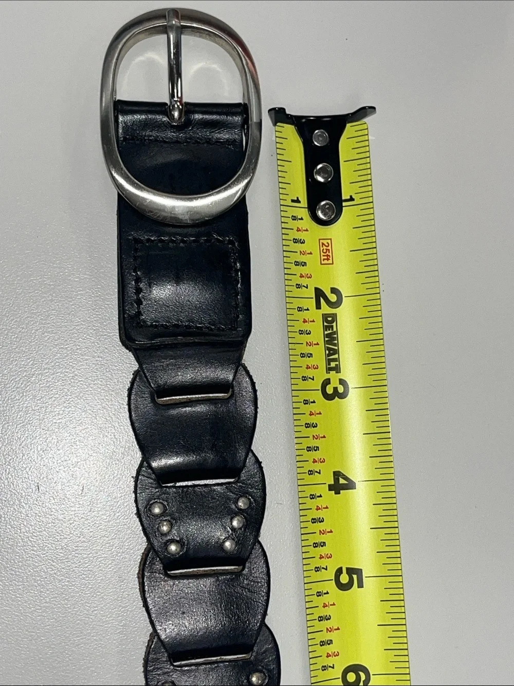 Source Unknown womens leather